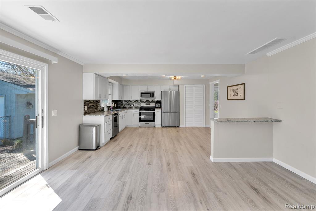 36845 Sibley Road, New Boston, MI 48164 — Photo 12