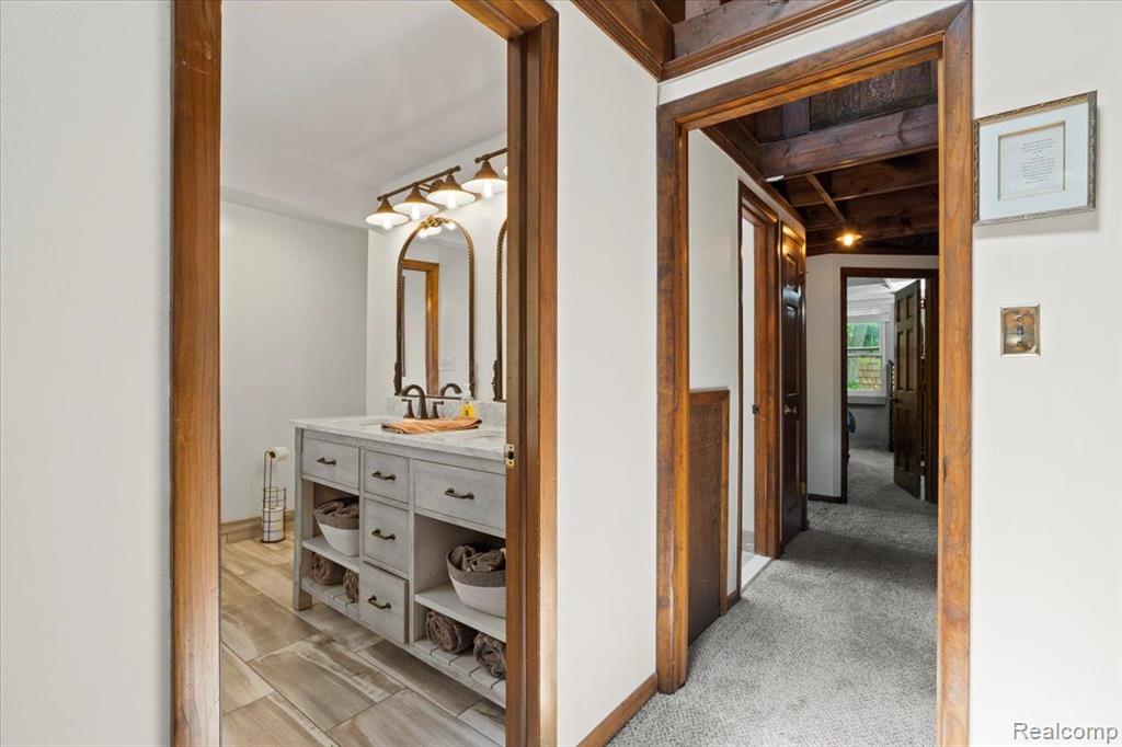 6885 DEERHILL Drive, Clarkston, MI — Photo 36