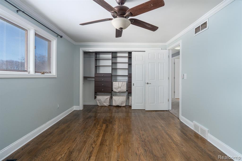 39618 Birchwood Drive, Plymouth, MI 48170 — Photo 25