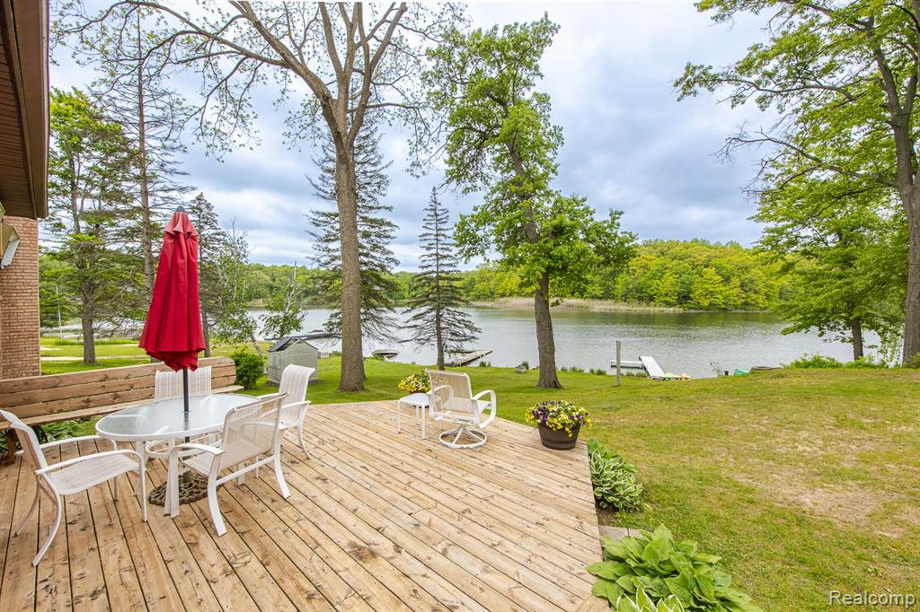 63 Lakeview Drive, Oxford, MI 48370 — Photo 24