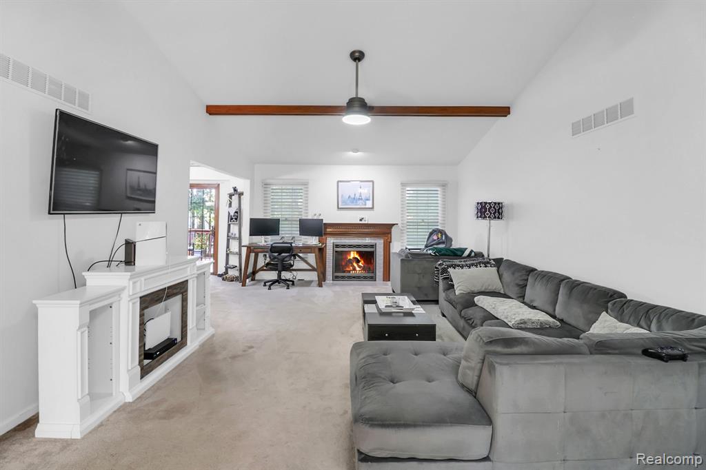 860 Woodridge Hills Drive, 95, Brighton, MI 48116 — Photo 3