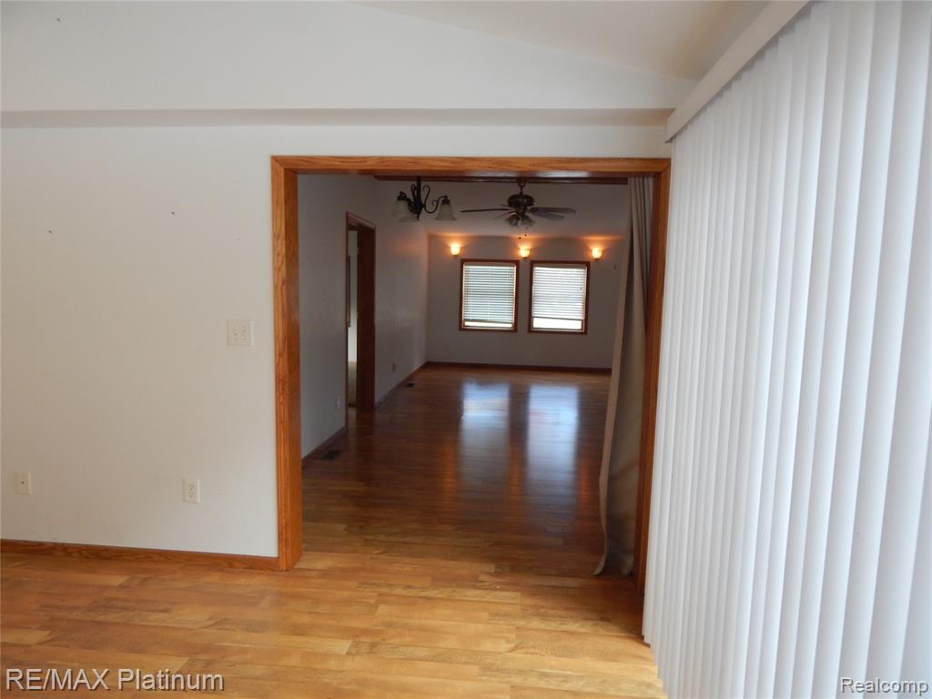 10321 E Lovejoy Road, Perry, MI 48872 — Photo 12
