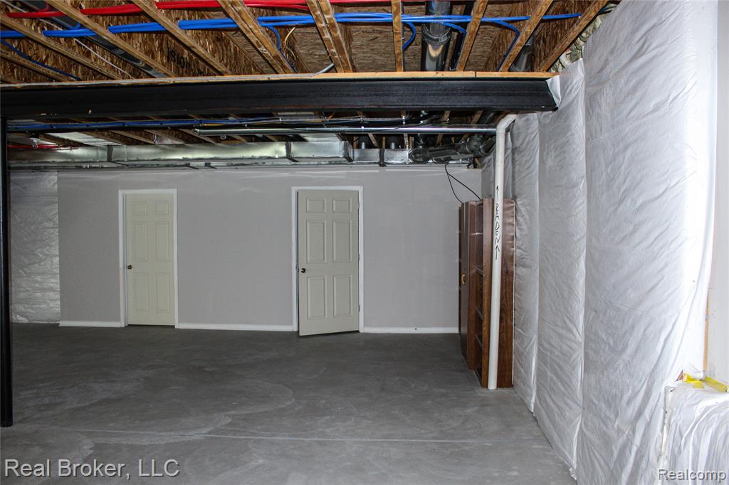 1313 Secretariat Way, Howell, MI 48843 — Photo 39