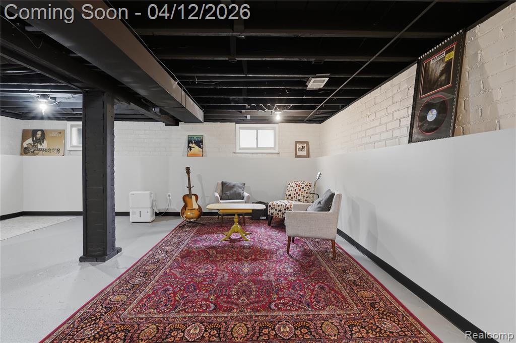 663 Starkweather Street W, Plymouth, MI 48170 — Photo 35