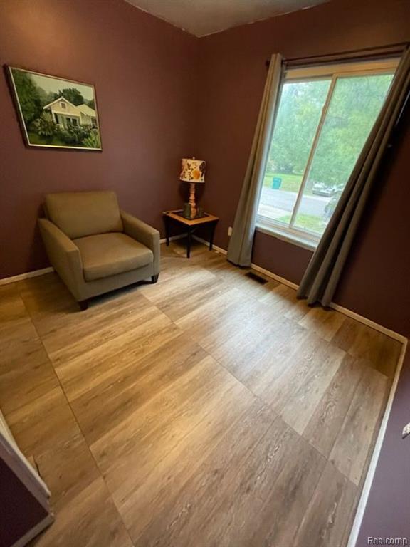 2948 Northlawn Avenue, Ypsilanti, MI 48197 — Photo 9