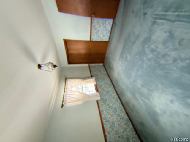 2604 NE Johnathan Avenue, Grand Rapids, MI, 49525