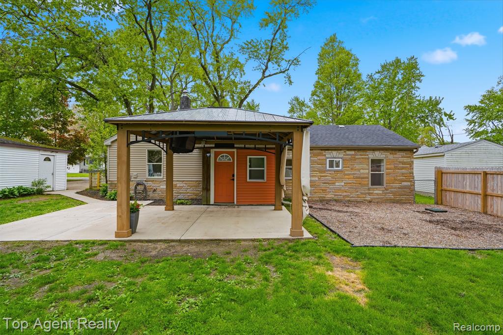 7048 Lapham, Waterford, MI 48329 — Photo 28