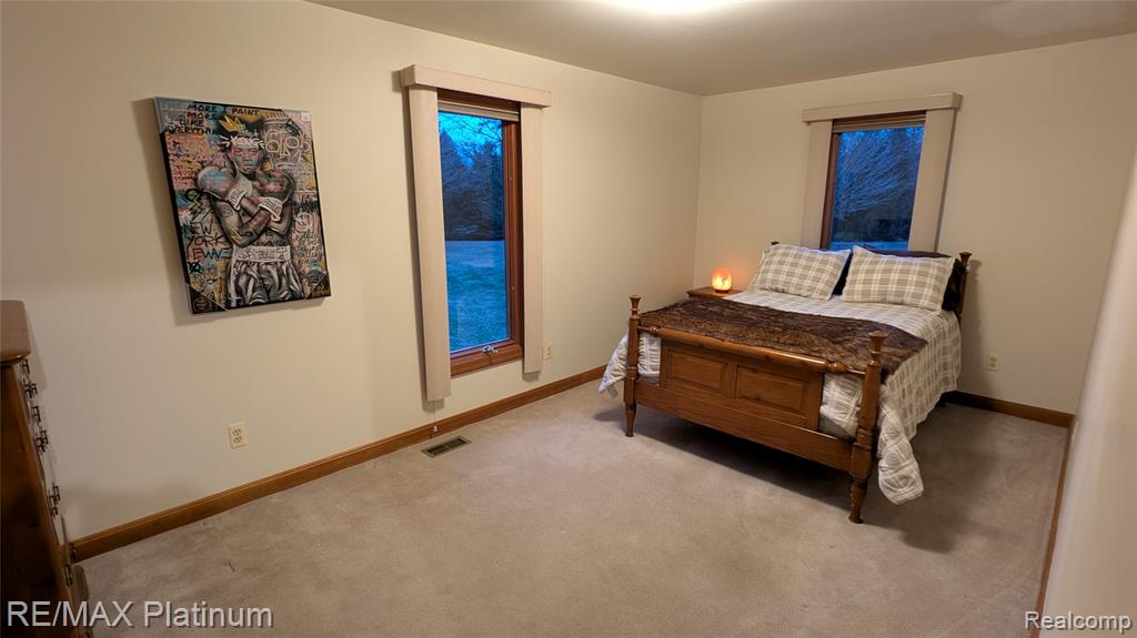 4066 W Knoll, Milford, MI 48380 — Photo 29