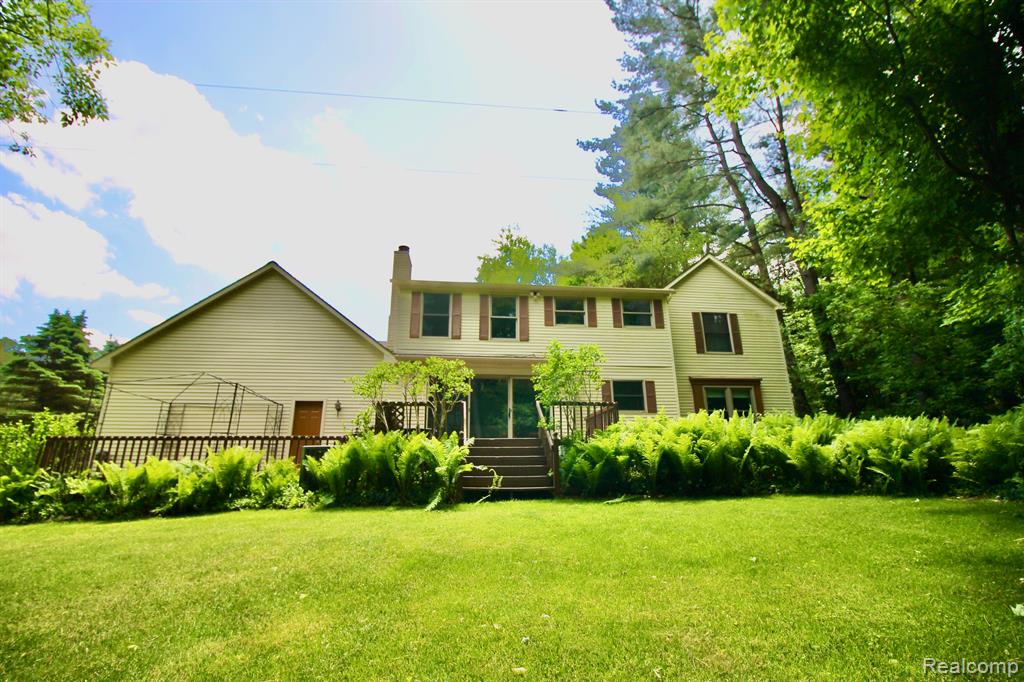 9296 Pine Hill Trail, Fenton, MI 48430 — Photo 27