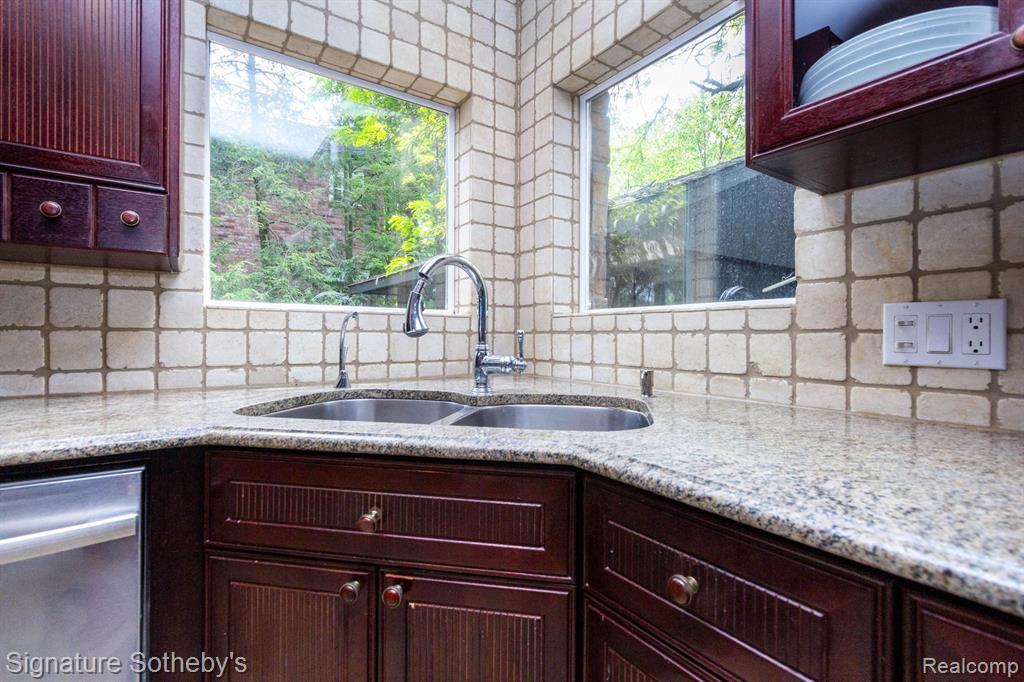 608 Purdy Street, Birmingham, MI 48009 — Photo 16