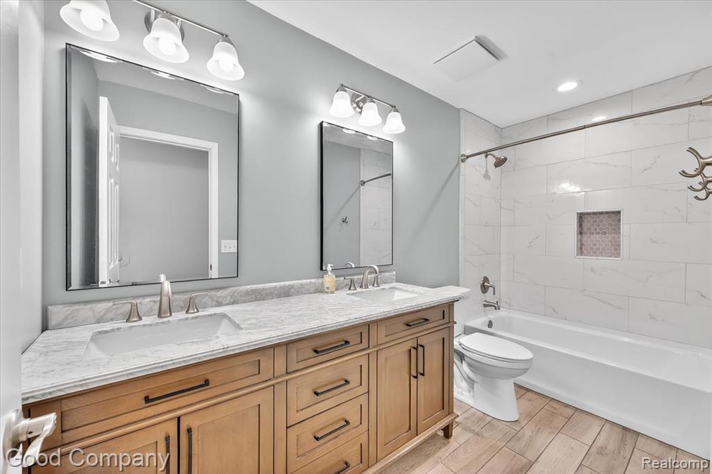 3728 Christopher Drive, Brighton, MI 48114 — Photo 36