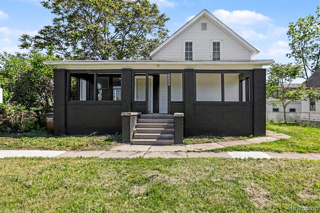 1123 E 1st Street, Monroe, MI 48161 — Photo 2