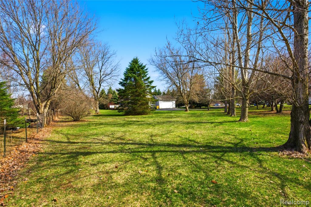 504 Overland Court, Oxford, MI 48371 — Photo 57