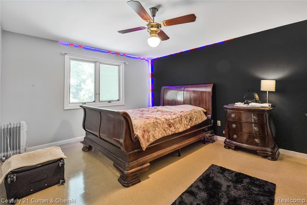 5994 Glen Eagles Drive, West Bloomfield, MI 48323 — Photo 33