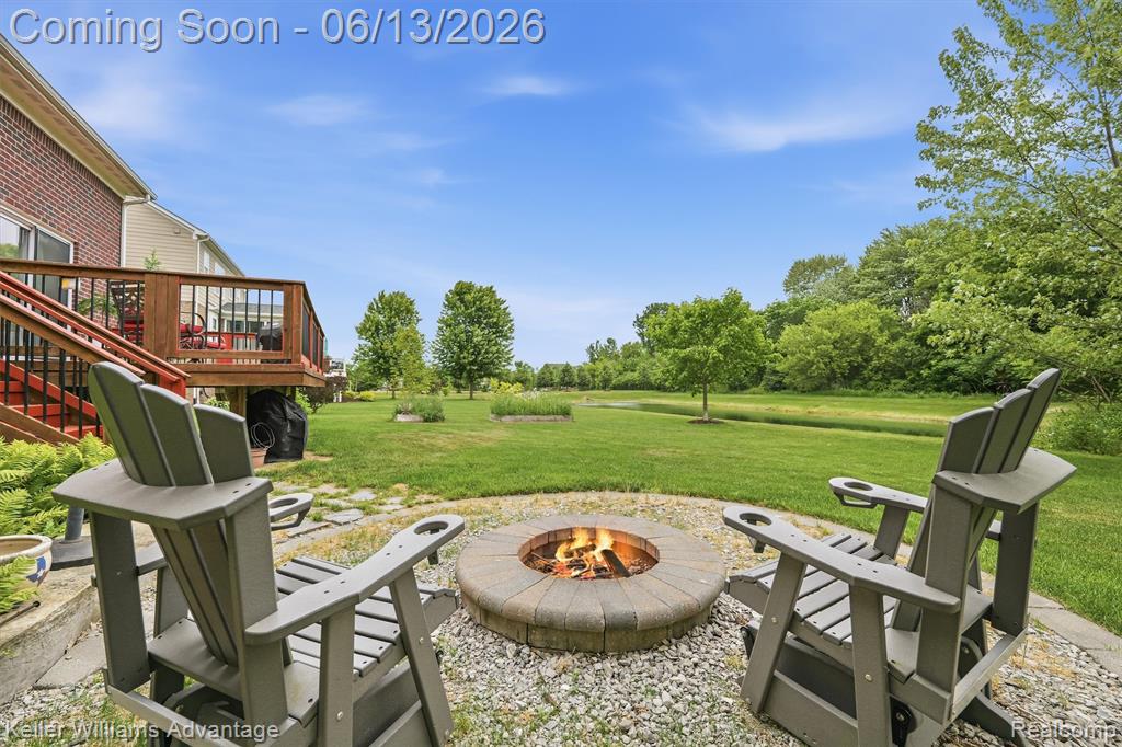 23740 Stoneleigh Drive, South Lyon, MI 48178 — Photo 61
