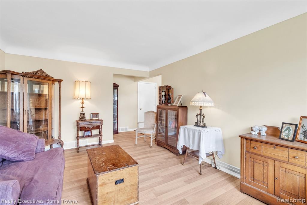 3126 Elk Street, Port Huron, MI 48060 — Photo 5