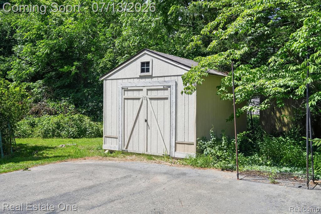 6039 Fish Lake Road, Holly, MI 48442 — Photo 53