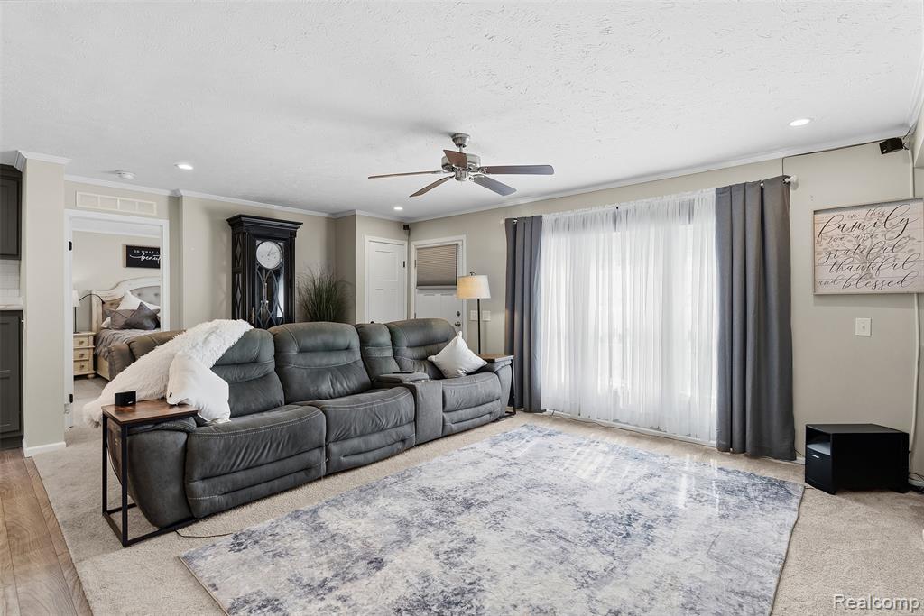 6450 Prince Boulevard, Fenton, MI 48430 — Photo 7
