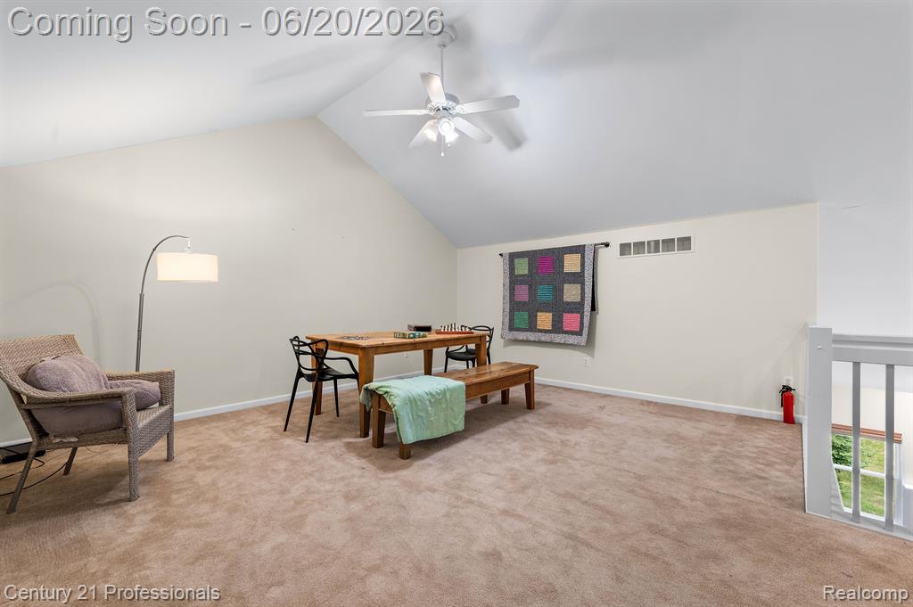 3305 Grove Lane, Auburn Hills, MI 48326 — Photo 21