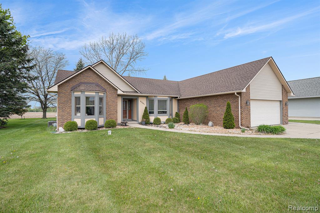 5361 LIN HILL Drive, Swartz Creek, MI 48473