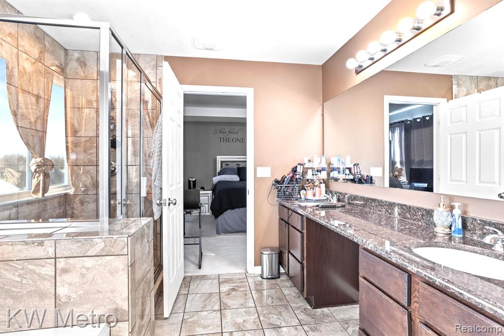 7966 Hallie Drive, Ypsilanti, MI 48198 — Photo 20