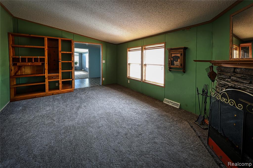 7208 Mapleview Circle E, Brown, MI 48416 — Photo 16