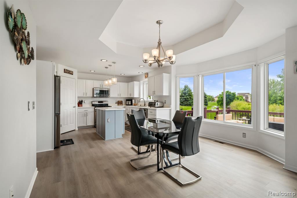 47540 Kelston Drive, Macomb, MI 48044 — Photo 13