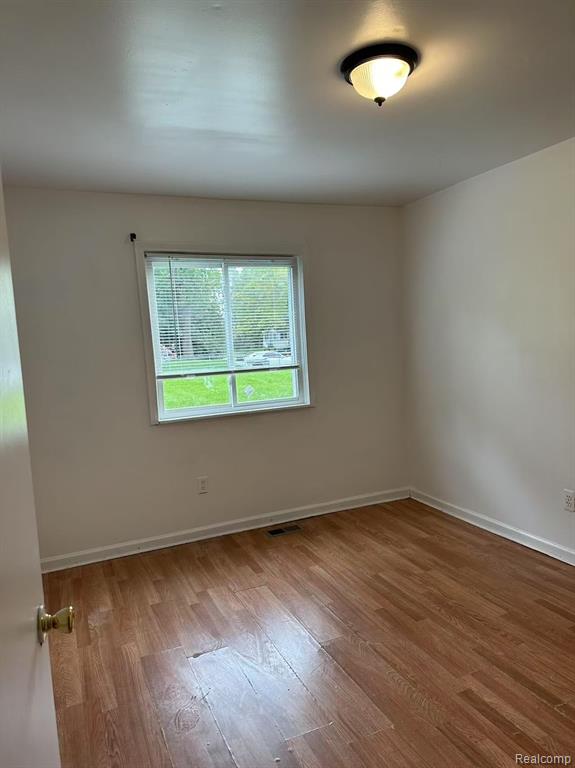 503 HIGHLAND Avenue, Pontiac, MI 48341 — Photo 4