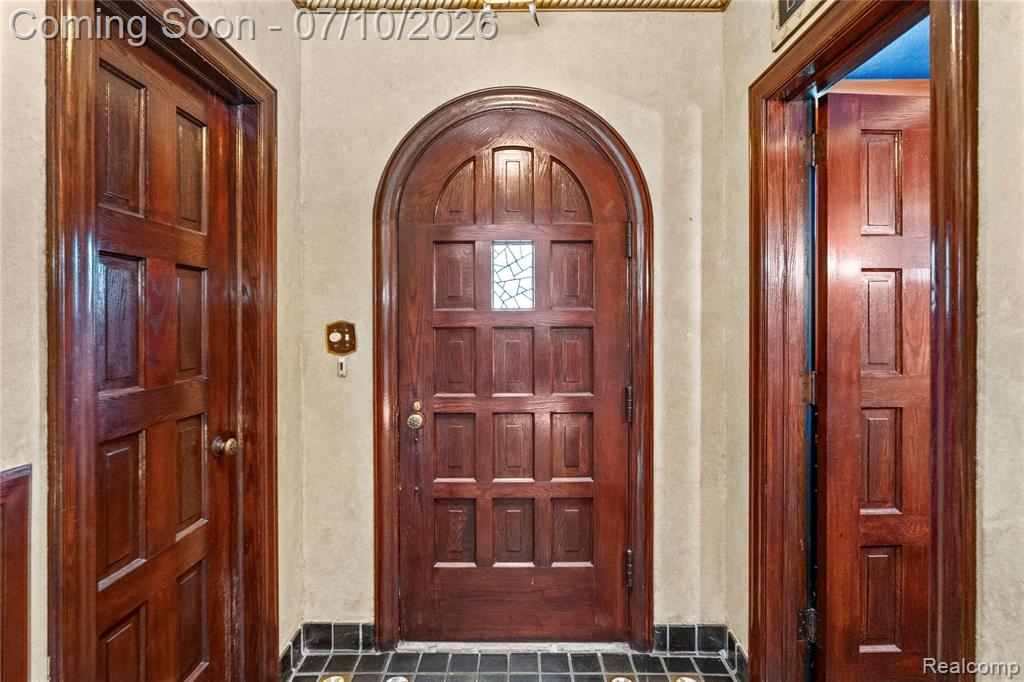 1117 South Drive, Flint, MI 48503 — Photo 17