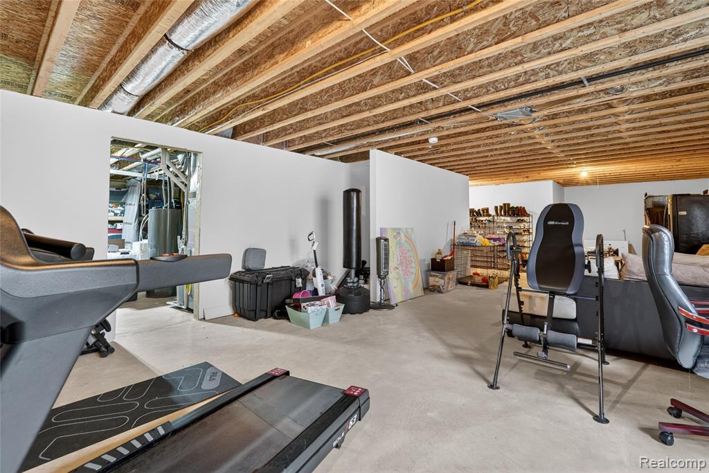 16543 Bedington Drive, Linden, MI 48451 — Photo 32