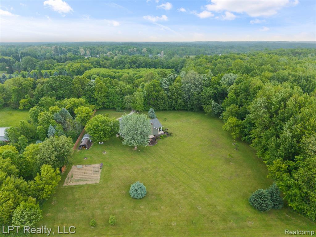 2588 E Jones Road, Howell, MI 48855 — Photo 31