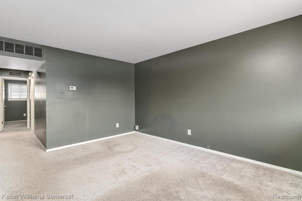 788 CLEOPHUS Parkway, Lincoln Park, MI 48146 — Photo 9