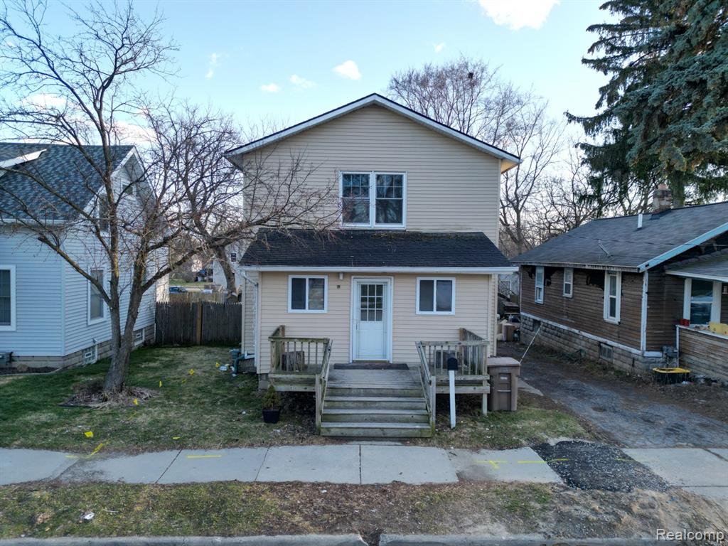 93 Poplar Avenue, Pontiac, MI 48342 — front exterior
