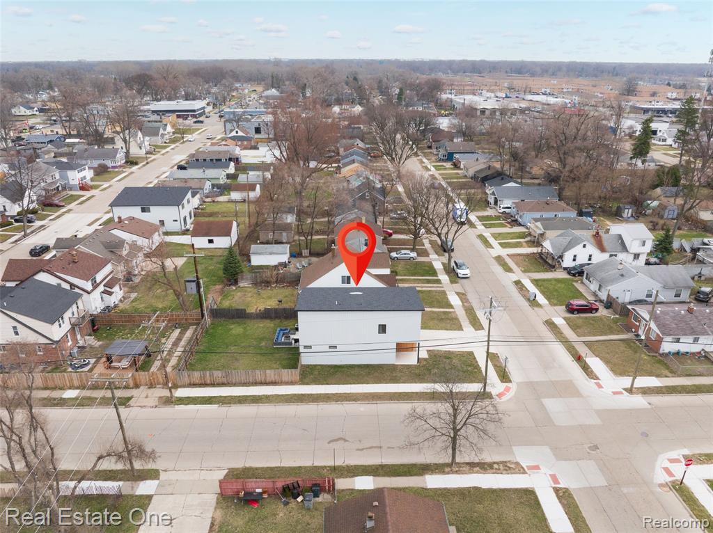 1705 E Meyers Avenue, Hazel Park, MI 48030 — Photo 32
