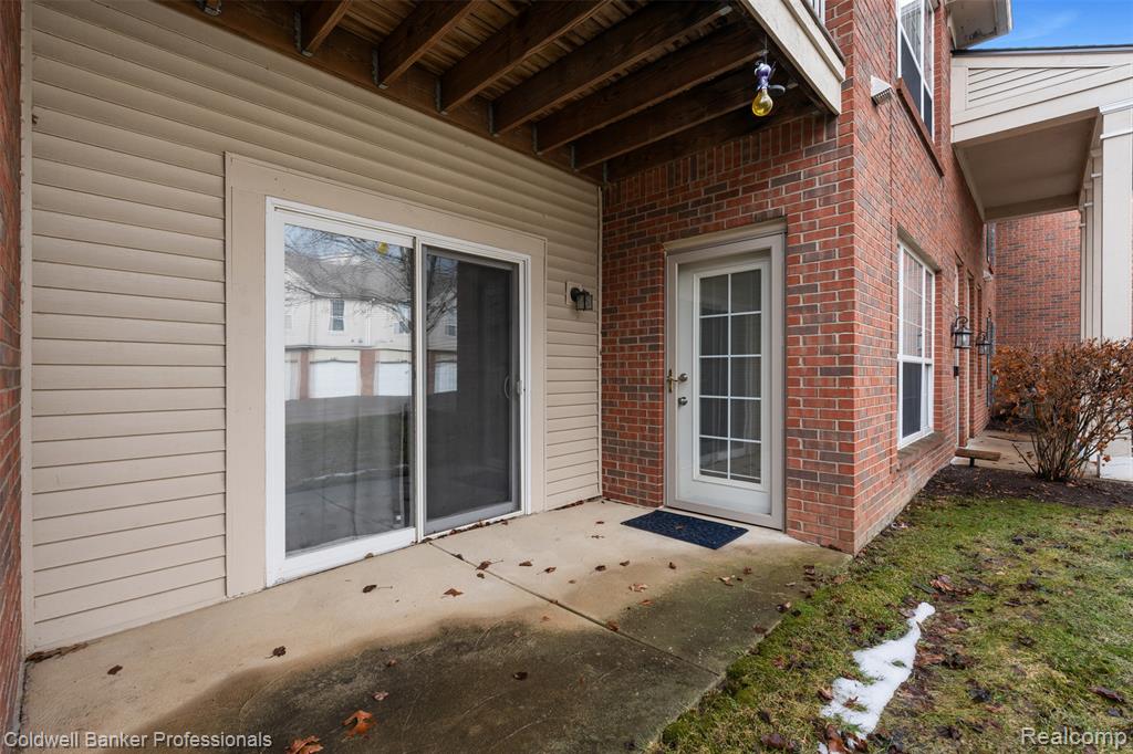 21105 Chesapeake Circle, 243, Walled Lake, MI 48390 — Photo 25