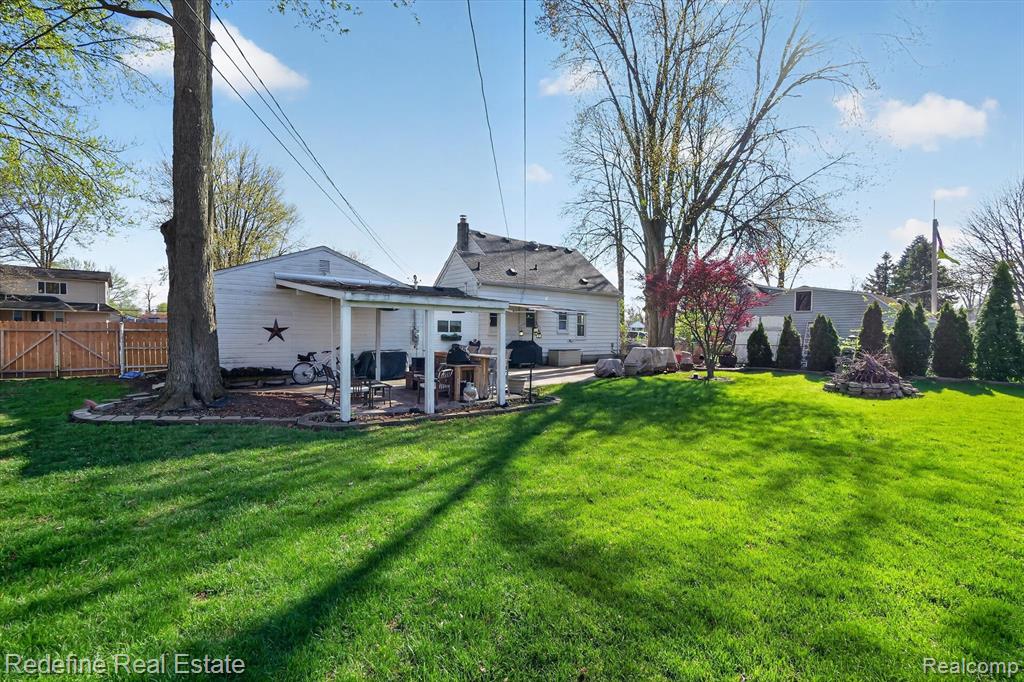 33124 Marquette Street, Garden City, MI — Photo 29