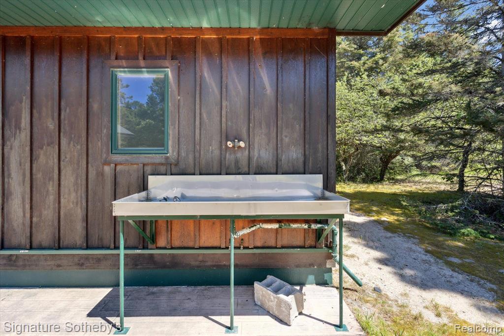 9842 Misery Bay, Alpena, MI 49707 — Photo 49