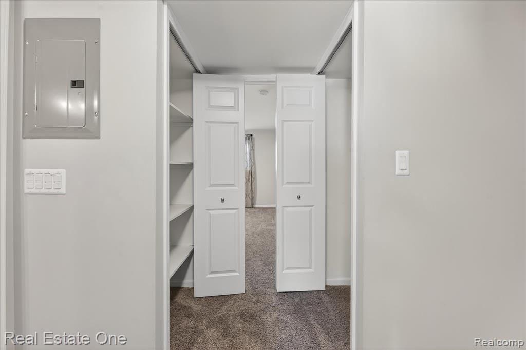 874 N Main Street, Milford, MI 48381 — Photo 36