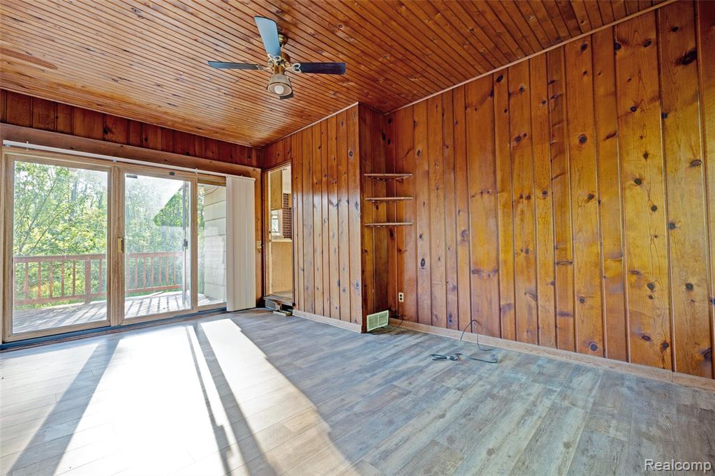 5890 Grange Hall Road, Holly, MI 48442 — Photo 17