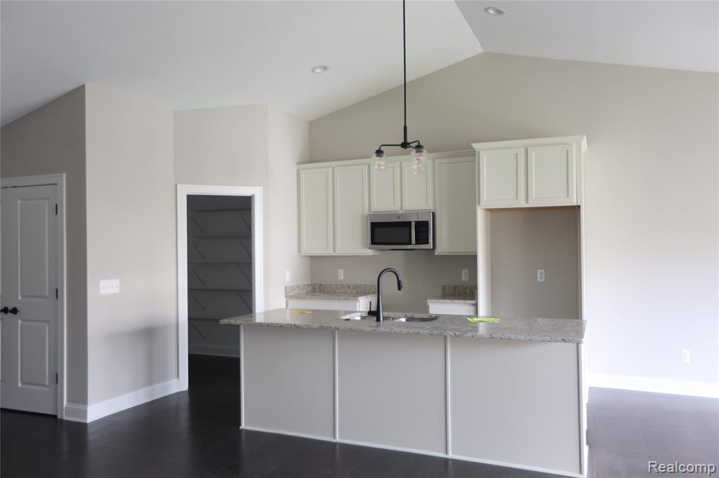 210 Canyon Creek Court, 2, Howell, MI 48843 — Photo 6