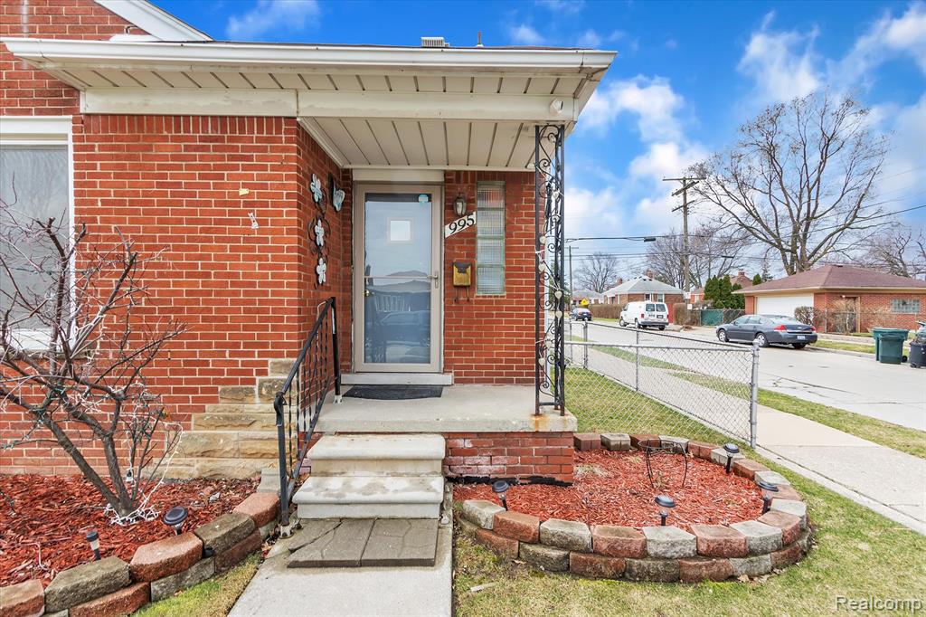 995 Moran Avenue, Lincoln Park, MI 48146 — Photo 5
