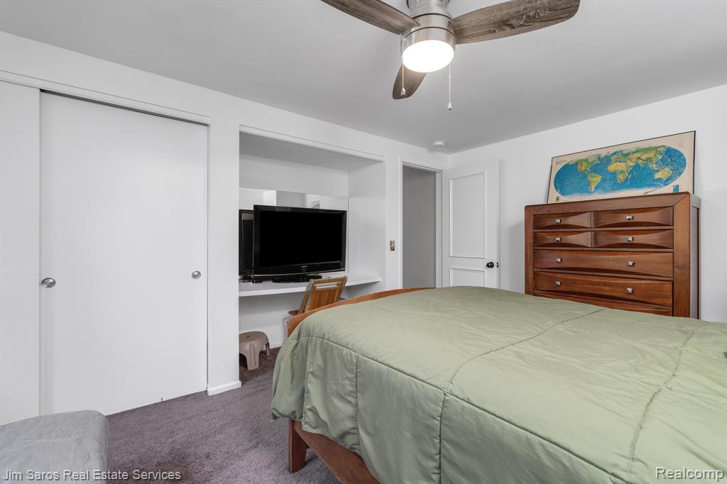 71 WOODLAND SHORES Drive, Grosse Pointe Shores, MI 48236 — Photo 36