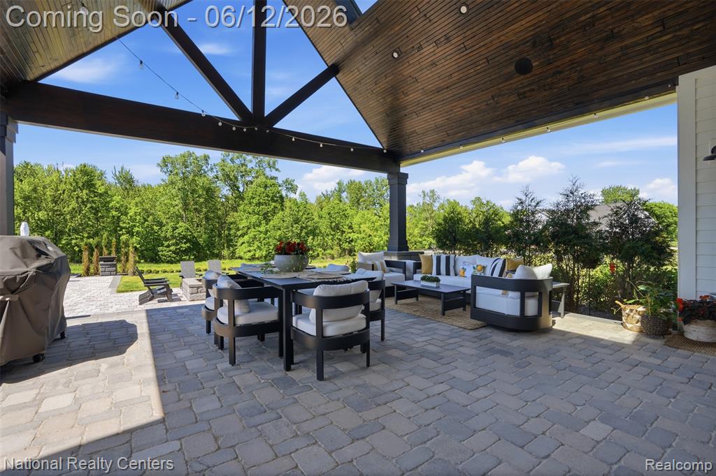 2853 7 Mile Road, South Lyon, MI 48178 — Photo 52