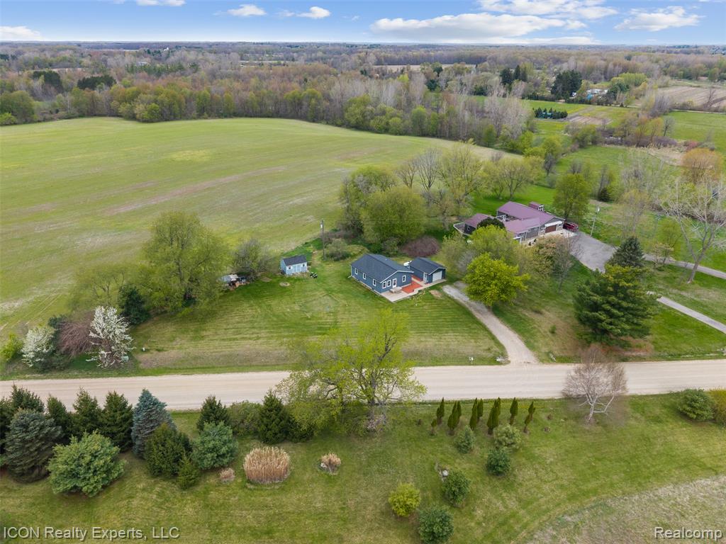 6093 Old State Road, North Branch, MI 48461 — Photo 37