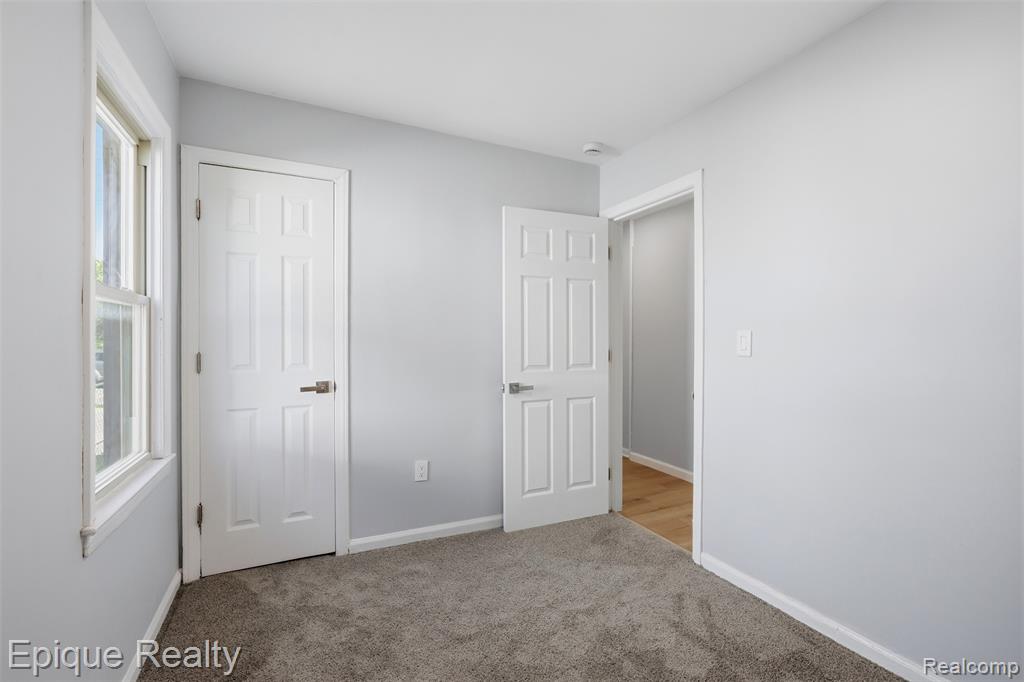 497 Montana Avenue, Pontiac, MI 48341 — Photo 16