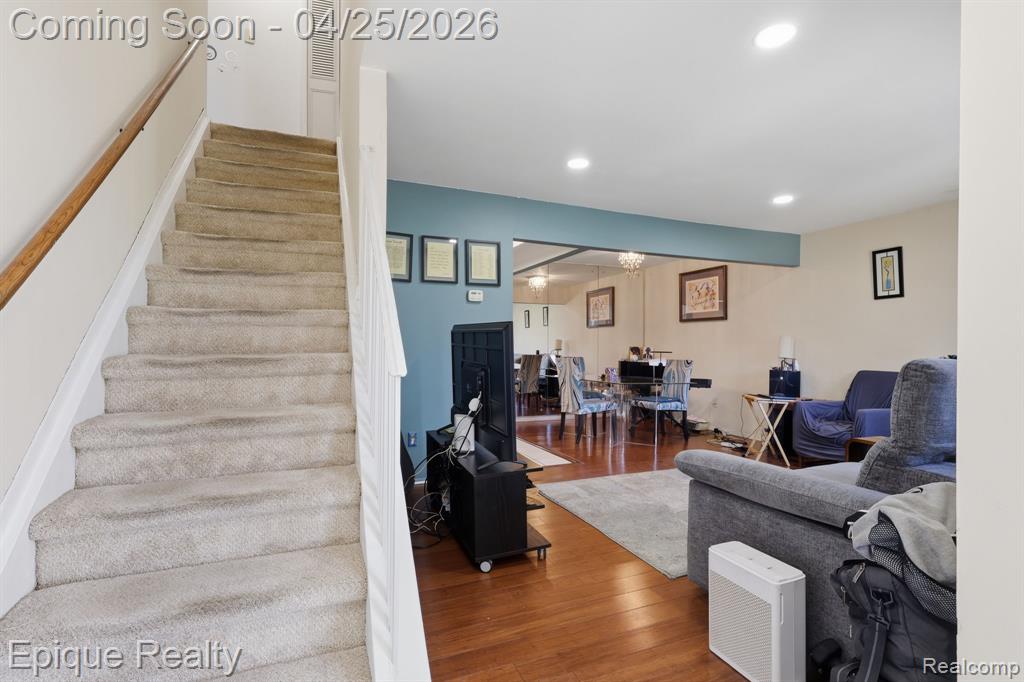 8727 Kennedy Circle, 4, Warren, MI 48093 — Photo 7