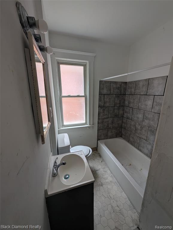 3049 Montclair Street, Detroit, MI 48214 — Photo 8