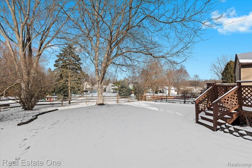 909 Alpine Court, Brighton, MI 48116 — Photo 25