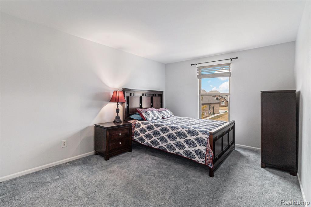 56324 Shakespeare Drive, Macomb, MI 48042 — Photo 14