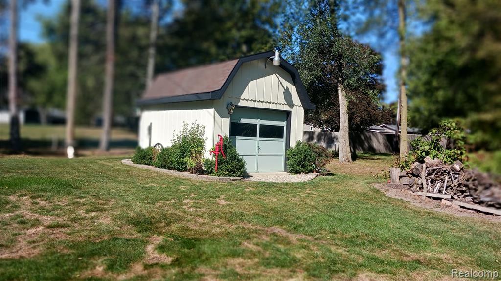 4864 Dorothy Street, Vassar, MI 48768 — Photo 7